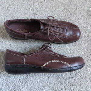 Clarks viola womens cacual shoes/sneakers size 10 lace up flat brown bicycle toe